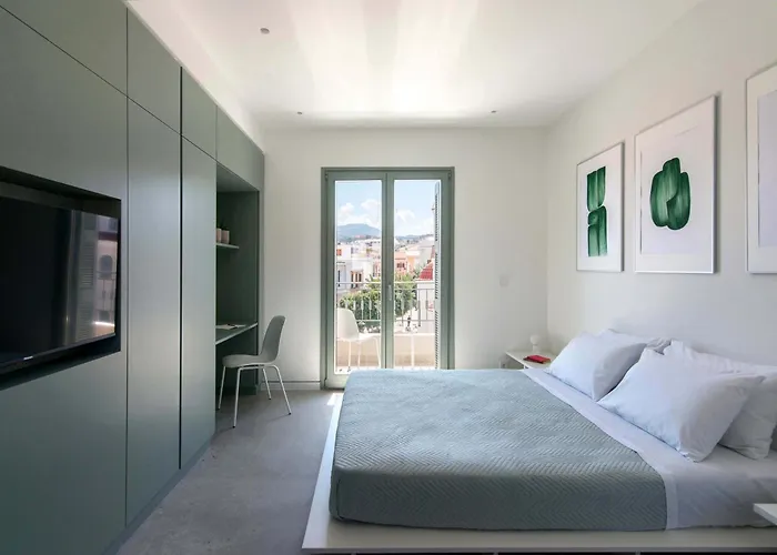 The Met Suite 3, Elegant Stay Centrally In Rethymno!