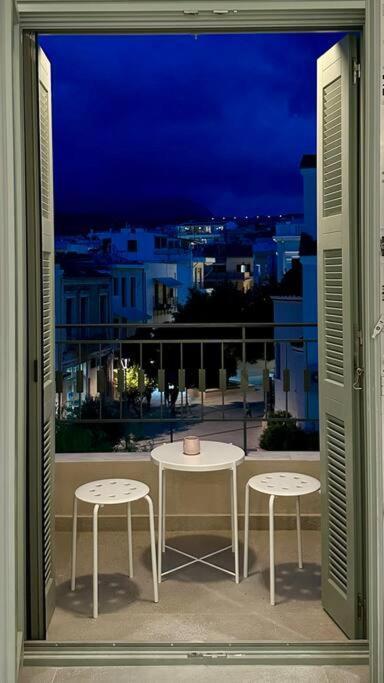 Appartement The Met 3, Elegant Centrally In Rethymno!